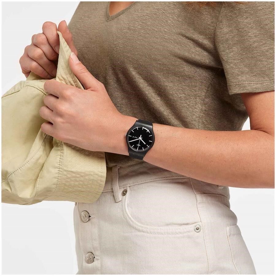SWATCH SO29B704 Quartz ERKEK KOL SAATİ