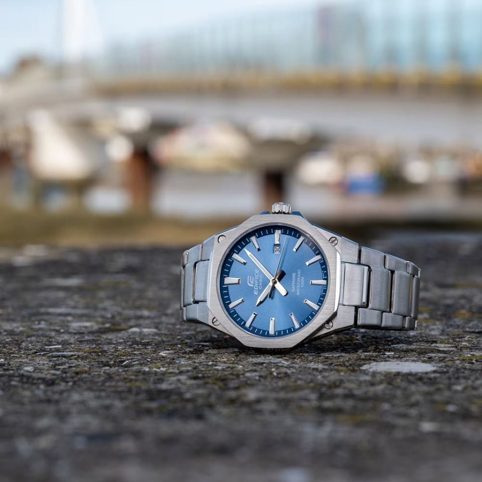 CASIO EFR-S108D-2AVUDF Quartz ERKEK KOL SAATİ