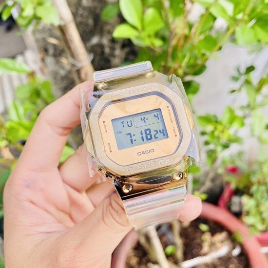 CASIO GM-5600SG-9DR Dijital ERKEK KOL SAATİ