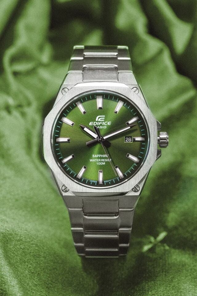 CASIO EFR-S108D-3AVUDF Quartz ERKEK KOL SAATİ